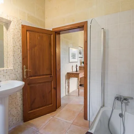 Сasa de vacaciones Battista Holiday Xewkija