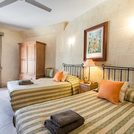 بيت للعطل Battista Holiday Xewkija